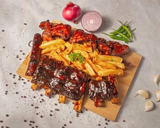 Combo 1 with ribs, wings and sausage